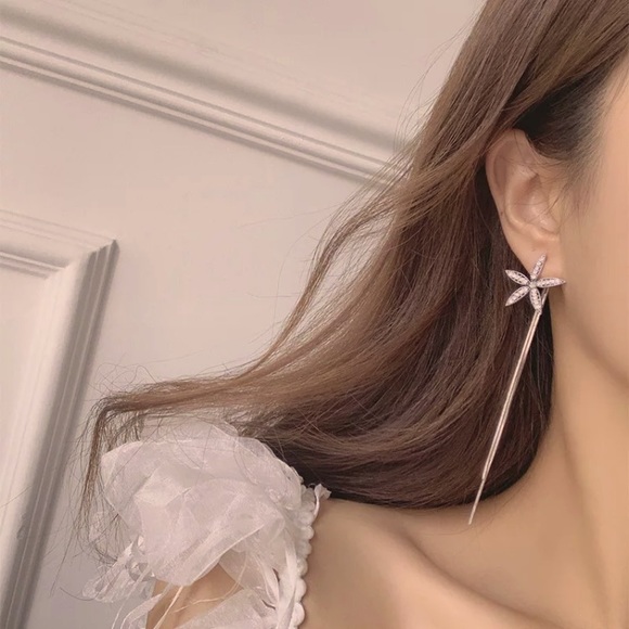 Gold Plated 14K Long Big Flower Earrings - Picture 4 of 4